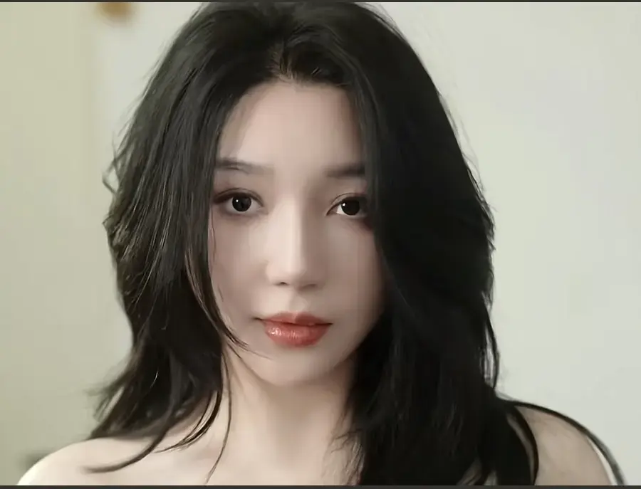 《三人行》1080P高清在线观看-三人行无广告免费播放-eily教母三部曲全季资源