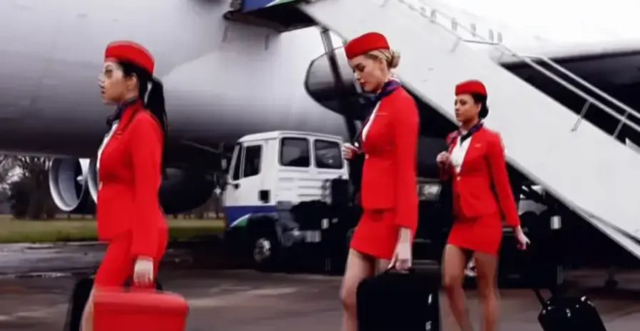 《法国空姐2018》720P高清中字完整版全集免费在线观看-法国空姐电影资源获取-机舱主题影片
