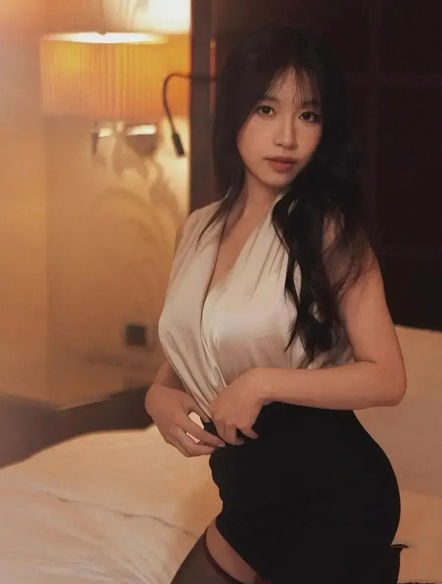 苏畅艾熙双人演绎《小凤新婚》全集完整版-高清直链秒播放无删减-免登录极速秒存无弹窗-小凤新婚免费在线观看