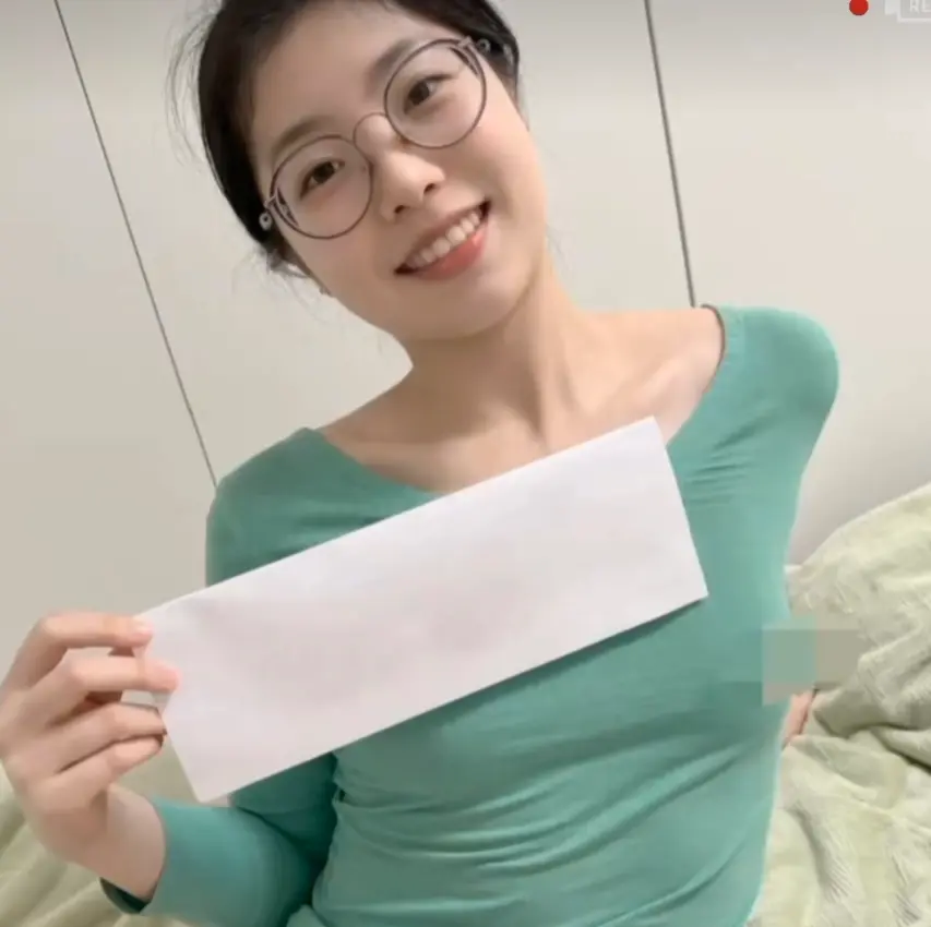 《秦嘉妮/秦嘉倪》1080P无损成片无删节-青筋女王免费在线观看-秦嘉倪全系列作品持续更新-邯郸眼镜妹生活合集零广告-秦嘉妮全收录
